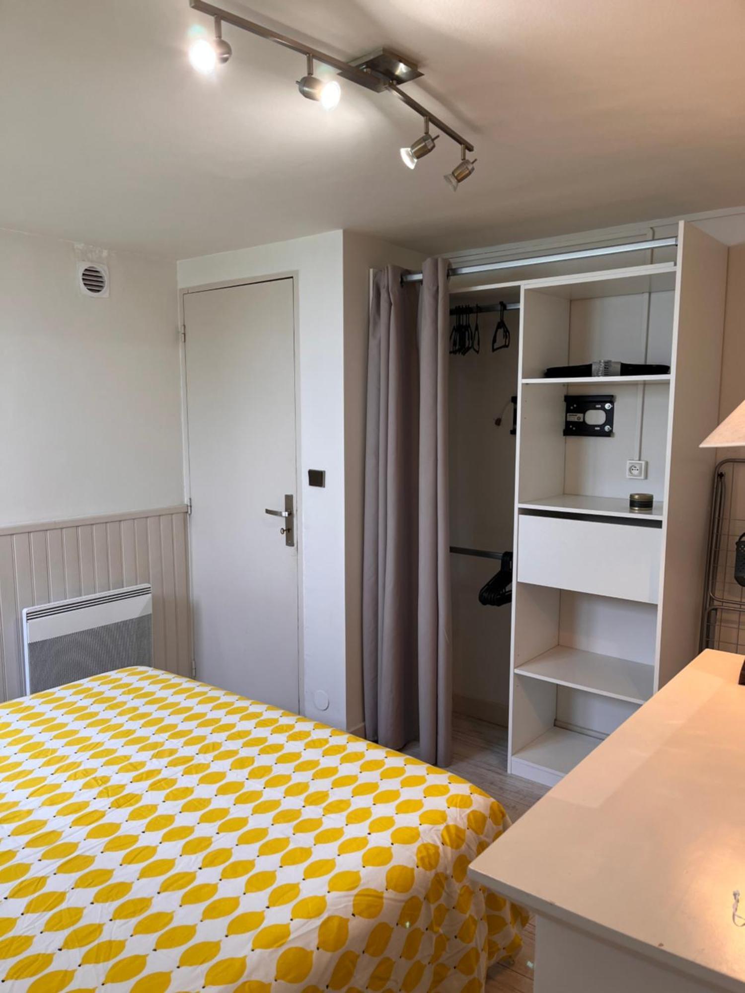 Charmant Petit Appartement Avec Sa Terrasse Privee 巴约讷 外观 照片