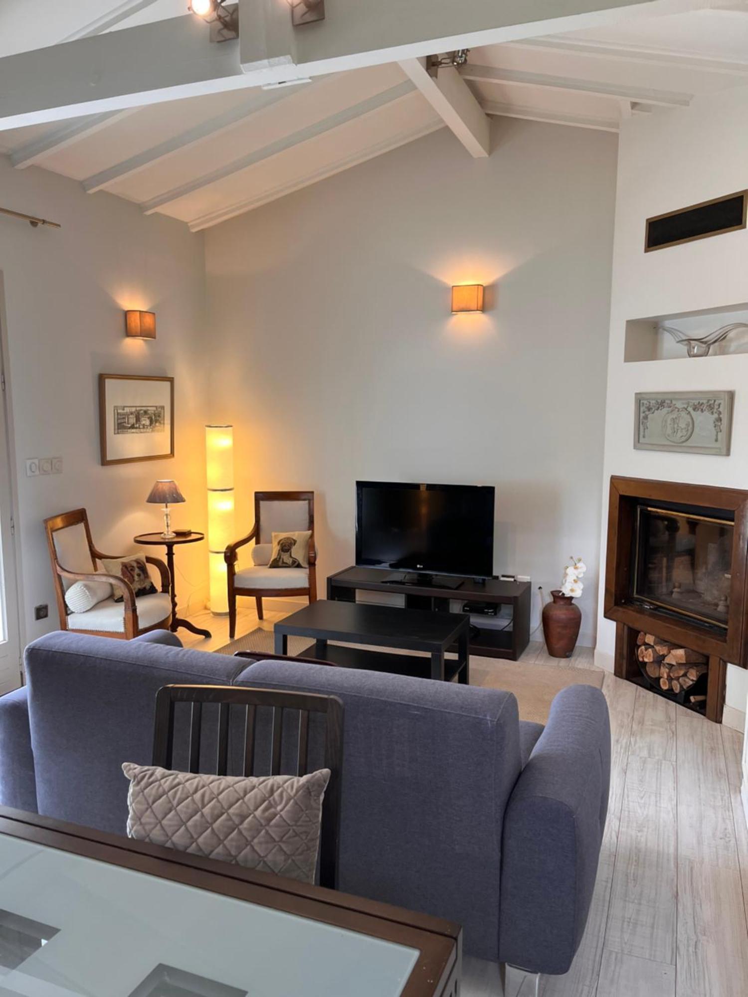 Charmant Petit Appartement Avec Sa Terrasse Privee 巴约讷 外观 照片